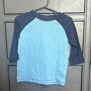 Old Navy 3T Boys Blue Raglan Sleeve Shirt